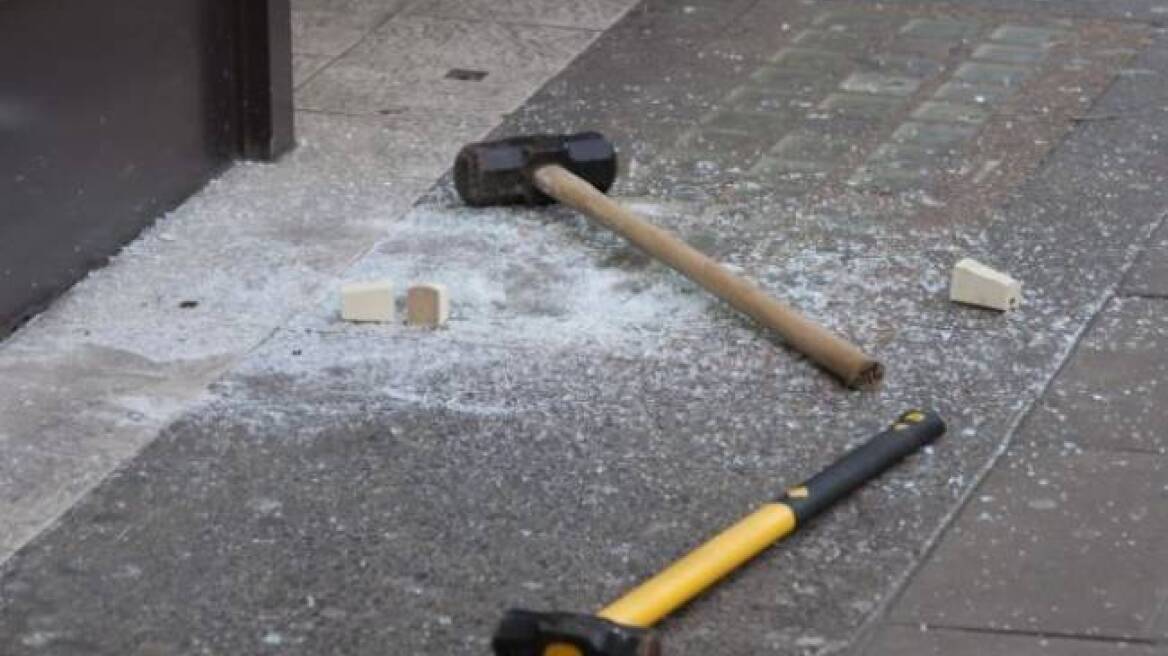 Κόρινθος: Νέο χτύπημα των «ληστών με τις βαριοπούλες»