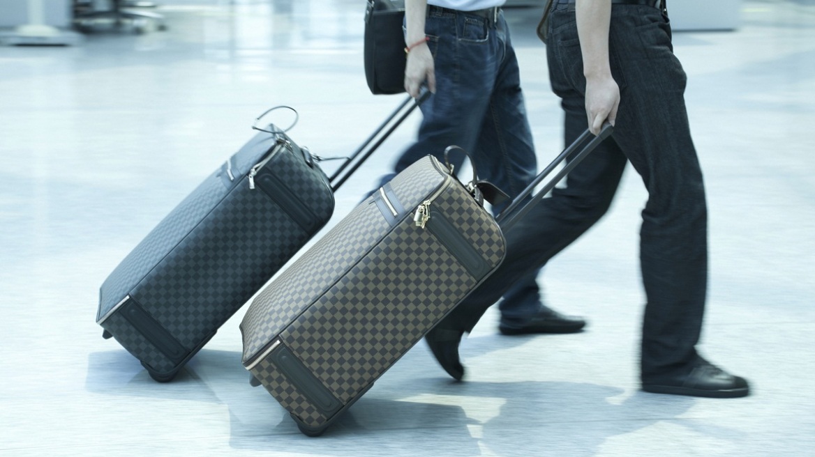 DW: Η Γερμανία χρειάζεται τους μετανάστες