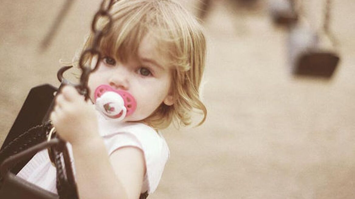 Πόσο εύκολα «κόβεται» η πιπίλα; 