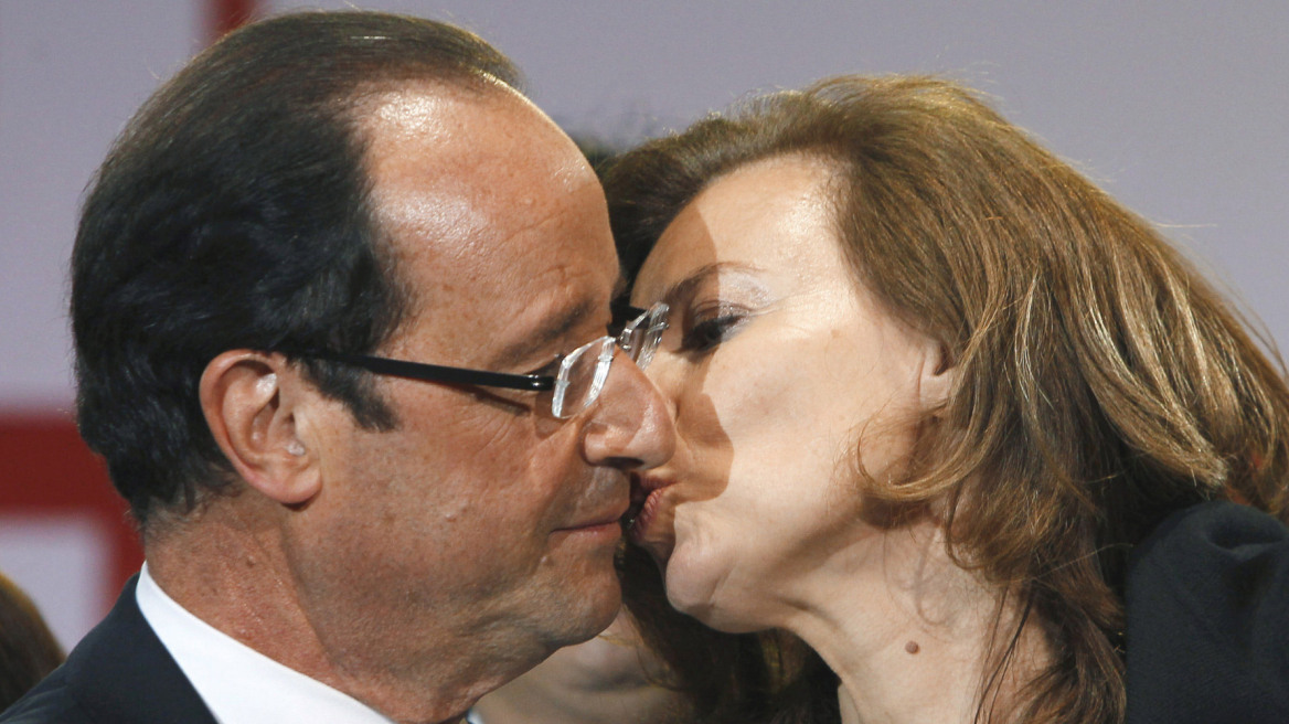 Εκτός ελέγχου η Βαλερί: Τώρα τα έβαλε και με τη δικηγόρο της