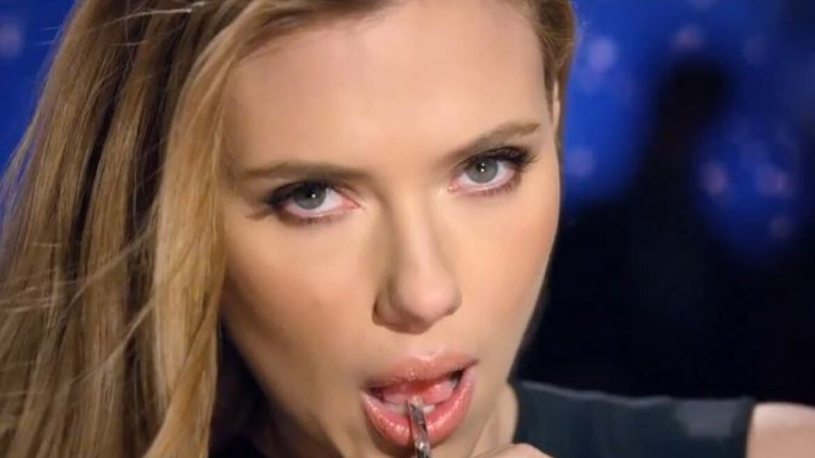 Scarlett Johansson: Τέλος στη συνεργασία της με την Oxfam μετά το «απαγορευμένο» σποτ