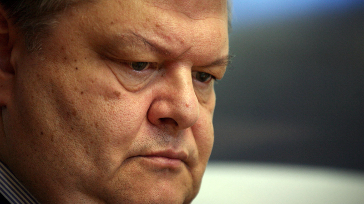 Βενιζέλος: «Δεν εγγυώμαι ότι ο Σαμαράς δεν θα πάει σε πρόωρες εκλογές»