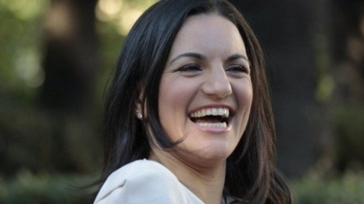 Βίντεο: Το... έκαψε στην Κρήτη η Όλγα Κεφαλογιάννη