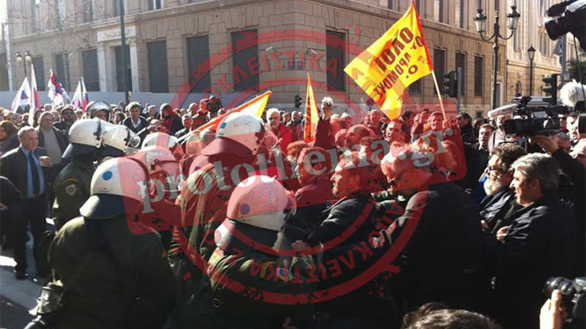 Ανοιχτοί οι δρόμοι στο κέντρο - Ολόκληρώθηκε η συγκέντρωση για τη διαθεσιμότητα
