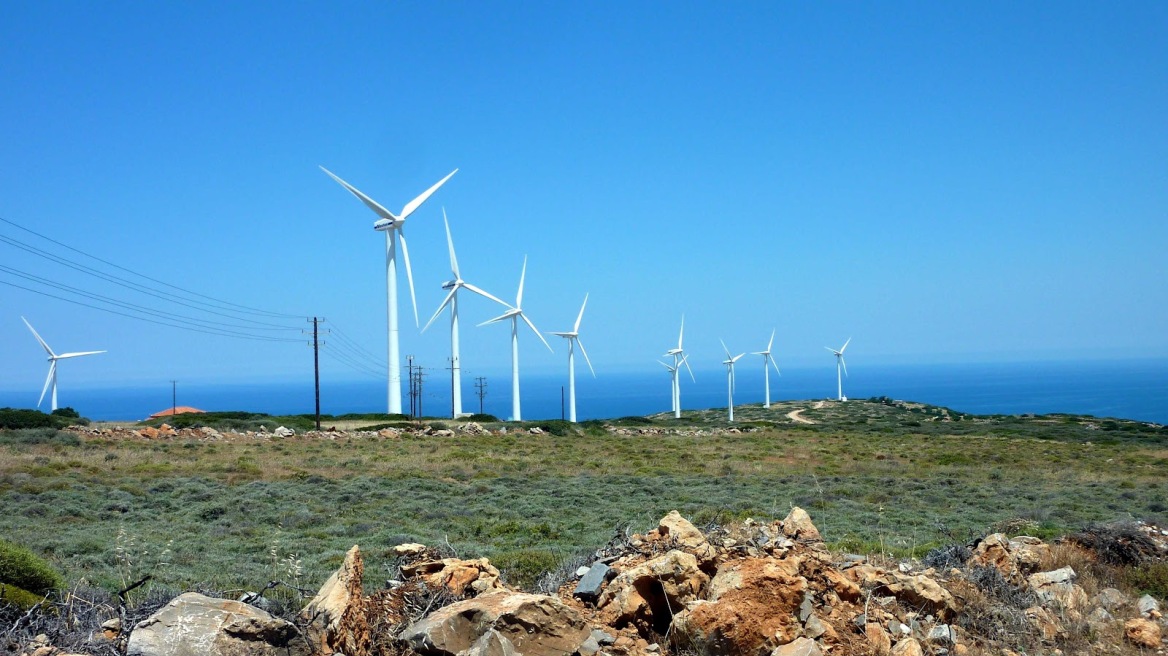 Η παγκόσμια αιολική ενέργεια έφθασε τα 318 γιγαβάτ το 2013