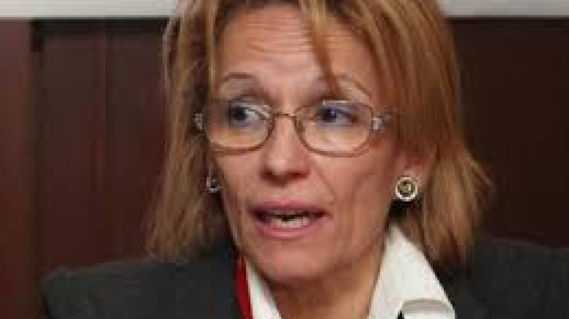 Σύζυγος Ανεμοδουρά: Η γυναίκα μου δεν έχει επαφή με το περιβάλλον