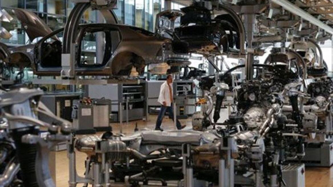 Γερμανία: «Βουτιά» στη βιομηχανική παραγωγή, παρά τις προσδοκίες