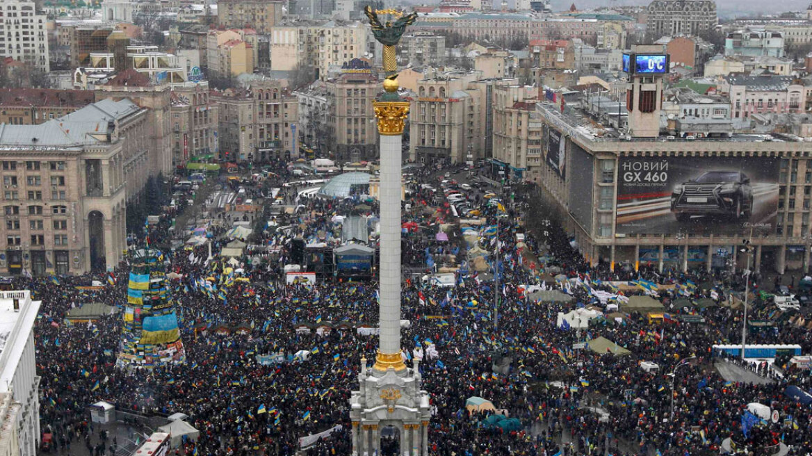 Ουκρανία: Στους δρόμους του Κιέβου 70.000 διαδηλωτές