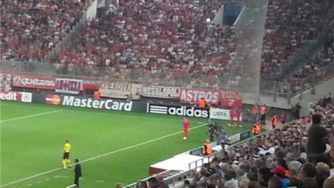 «Sold out» και στις κάμερες για Ολυμπιακό-Μάντσεστερ Γ.!