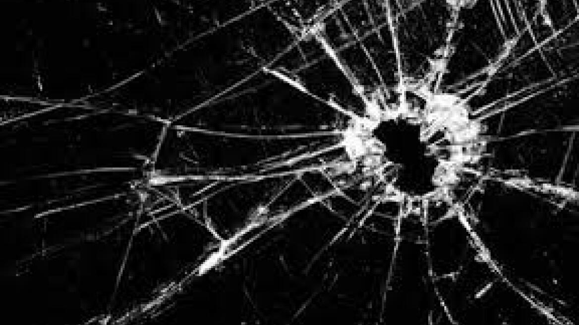 Ηράκλειο: Οπαδοί τα έκαναν γυαλιά-καρφιά σε καφετέρια