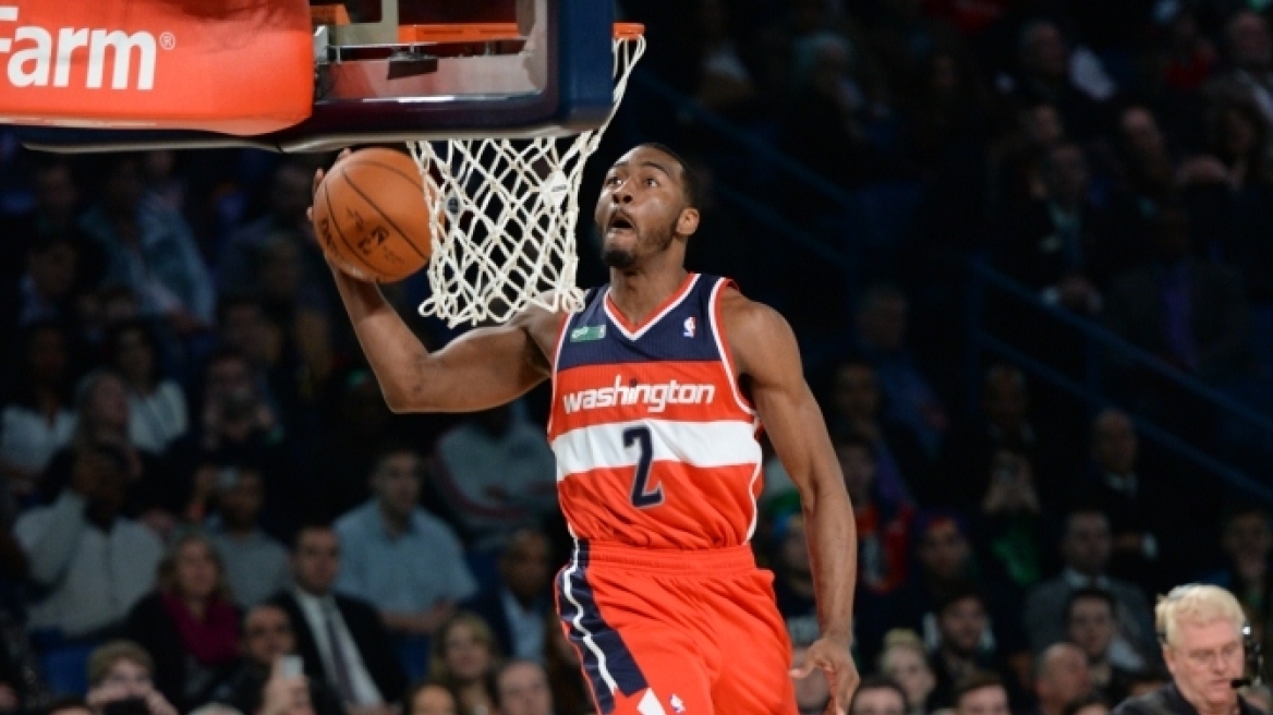 Ο Γουόλ, ο Μπελινέλι και ο… Γιάννης