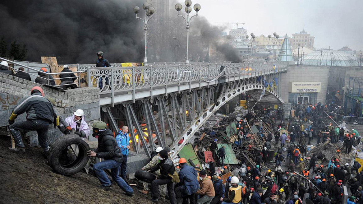 Αιματοχυσία δίχως τέλος στο Κίεβο: 67 νεκροί από την Τρίτη!