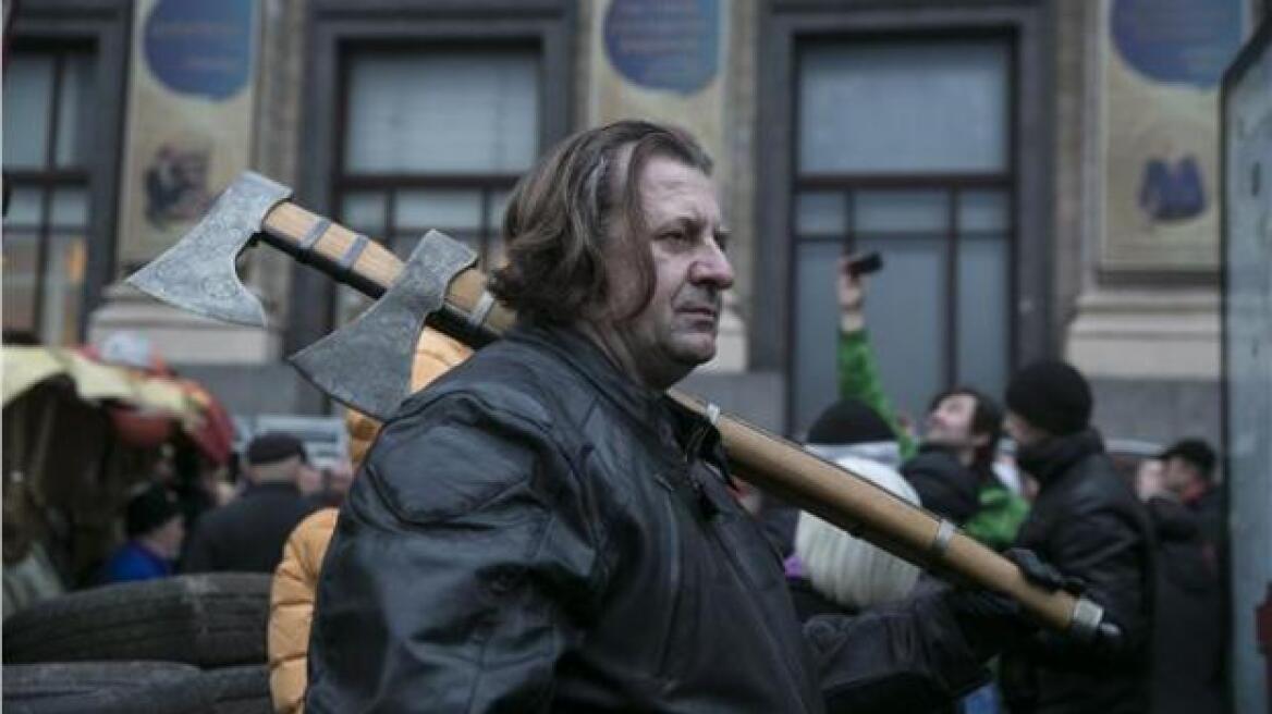 Ουκρανία: Αναζητά σε διεθνές επίπεδο τα δισ. που πήρε μαζί του ο Γιανουκόβιτς