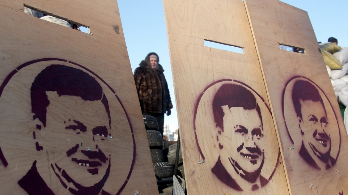 Ουκρανία: Σε διεθνή λίστα καταζητουμένων ο Γιανουκόβιτς