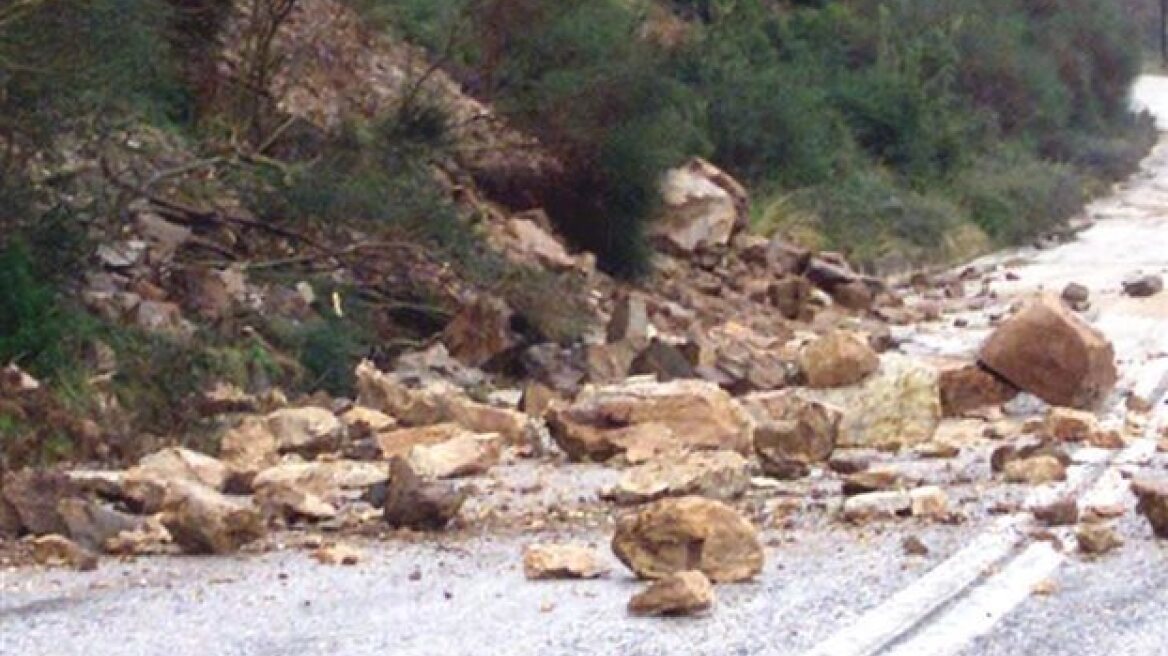 Ανοιξε η παλαιά εθνική οδός Πατρών – Κορίνθου