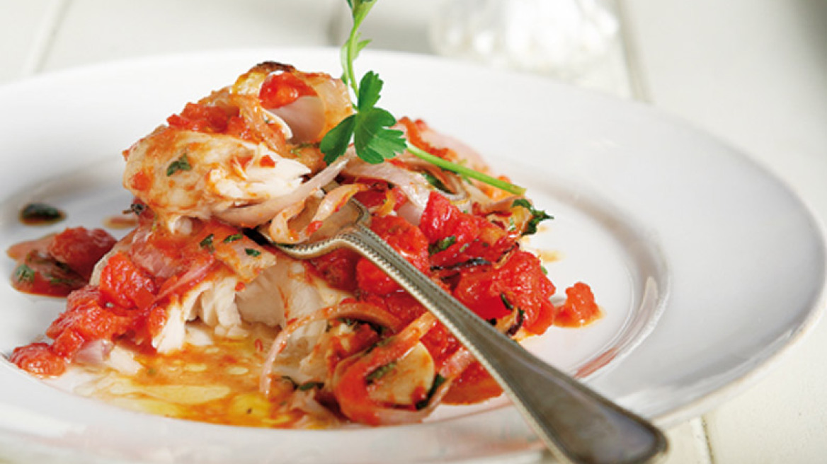 Μπακαλιάρος πλακί στο φούρνο