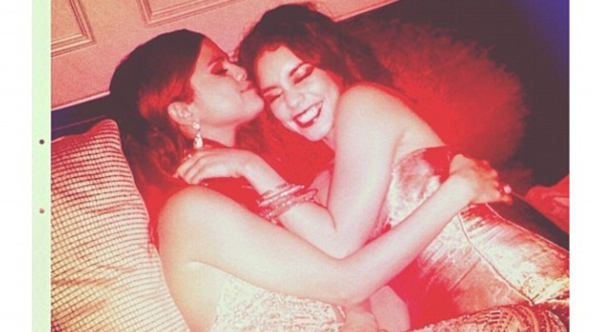 Η Selena Gomez έγινε «κομμάτια» στο πάρτι μετά τα Οσκαρ