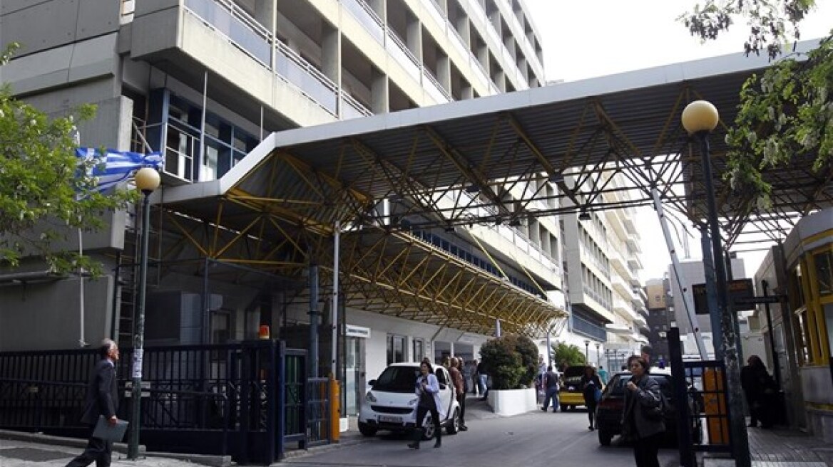 Συγκέντρωση διαμαρτυρίας στα επείγοντα του Ευαγγελισμού