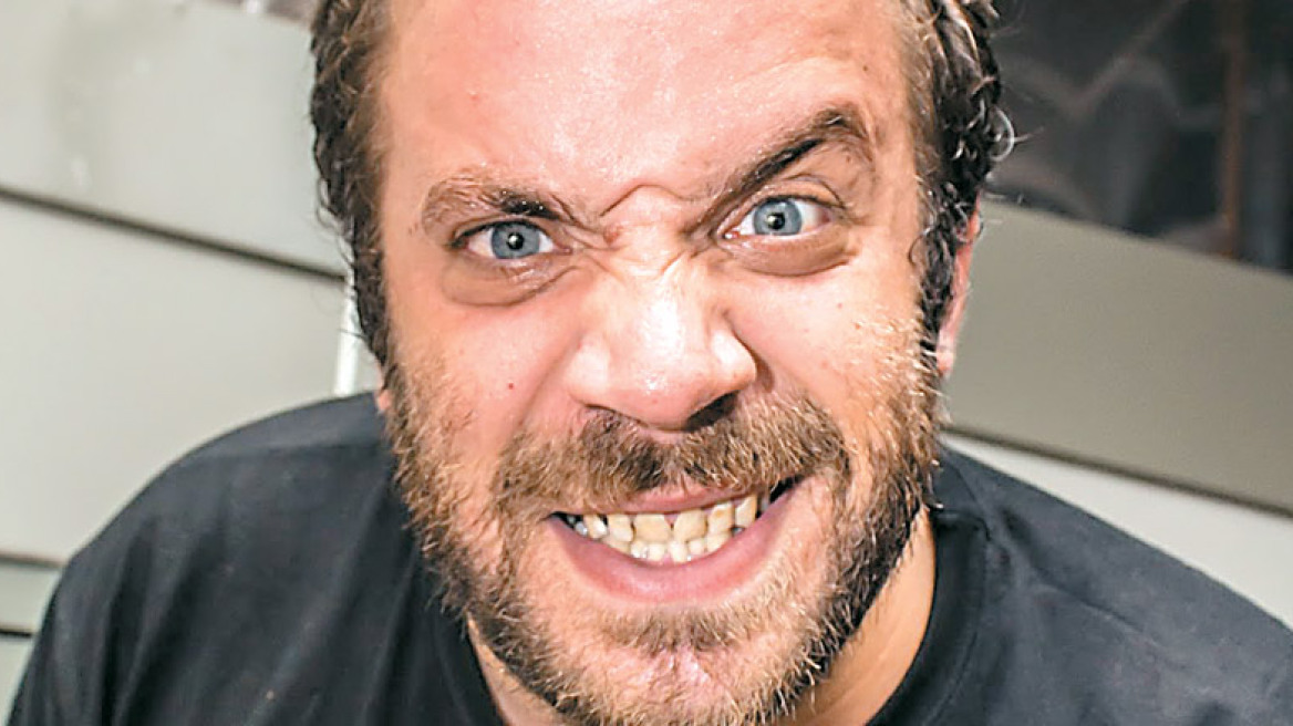 Αλέξανδρος Κοντοπίδης:Ο μπαχαλάκιας του YouTube αναστατώνει (και) την τηλεόραση