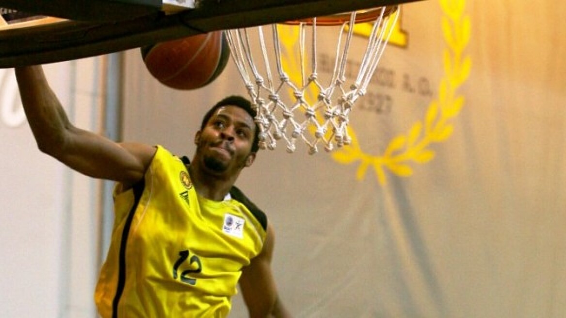 Από τον Ηλυσιακό συμπαίχτης του Αντετοκούνμπο στους Μπακς