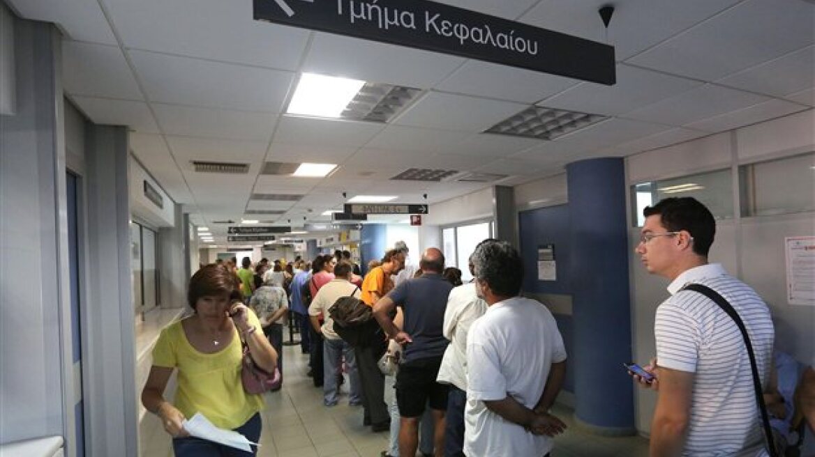 Μισθωτοί και συνταξιούχοι σήκωσαν πάλι το βάρος των φόρων