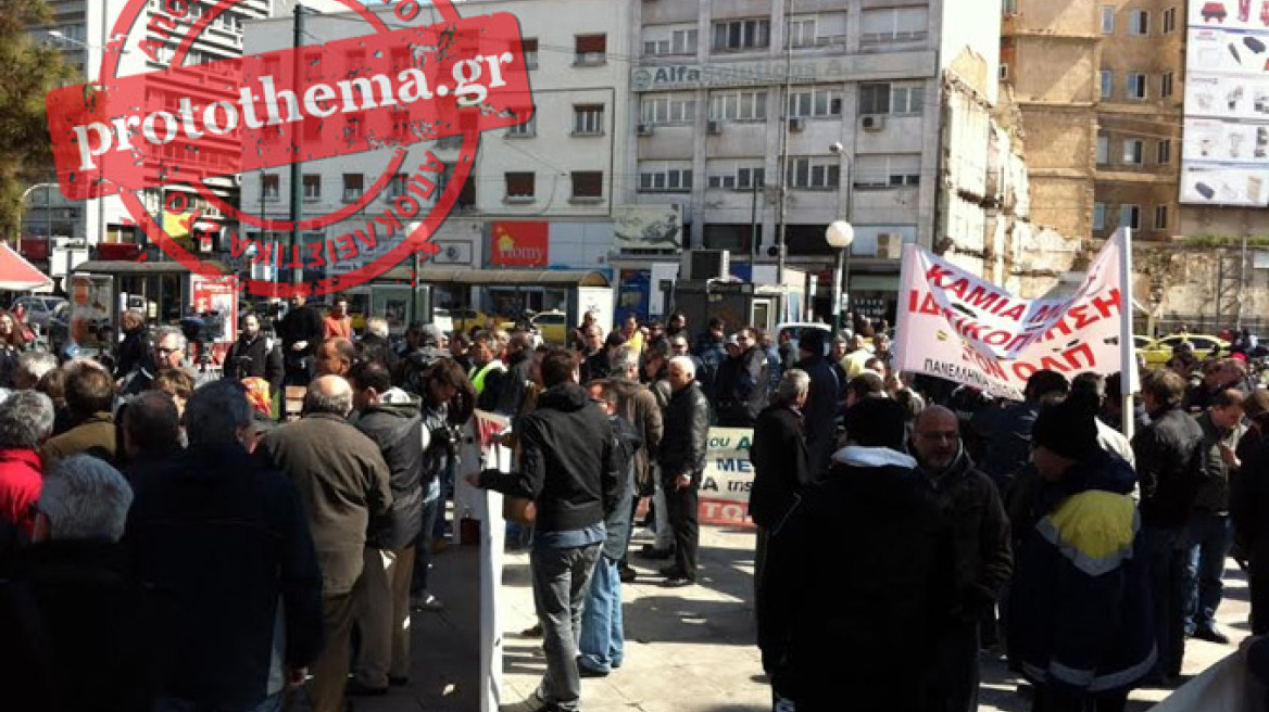 Βαρβιτσιώτης προς λιμενεργάτες: Δεδομένη η πώληση του ΟΛΠ