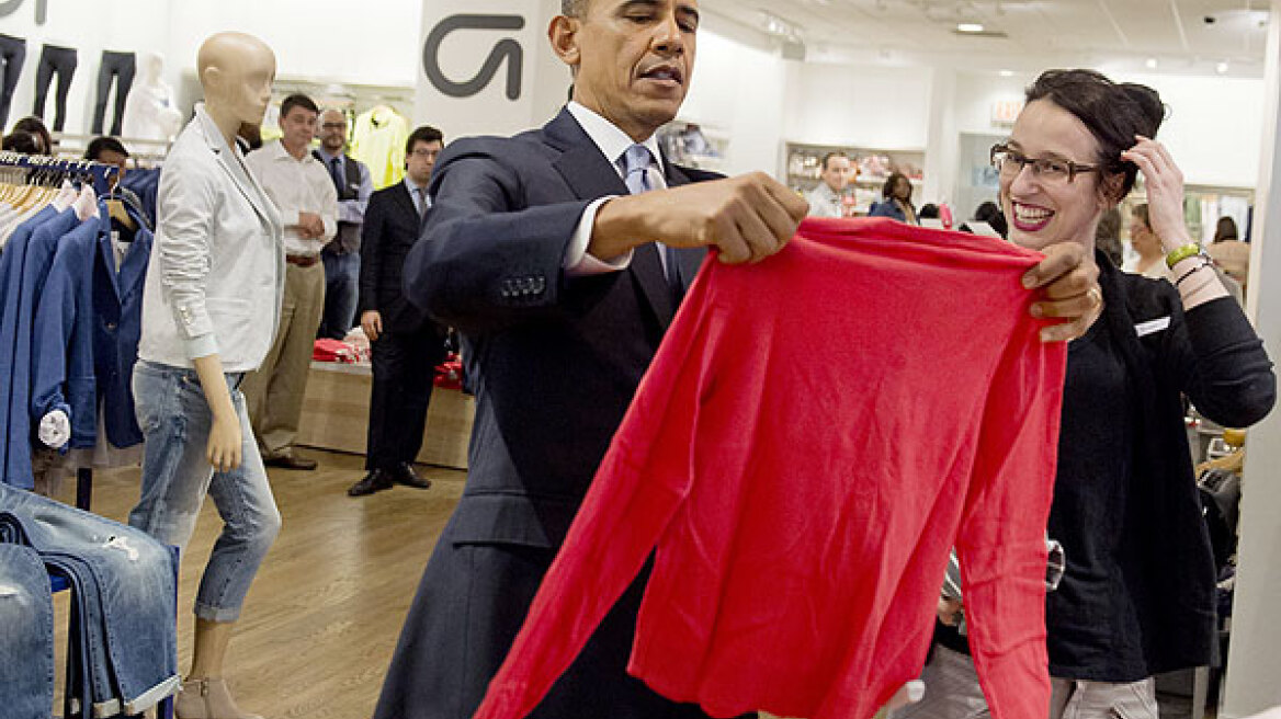 Obama: Ψωνίζοντας για τη Michelle και τις κόρες του