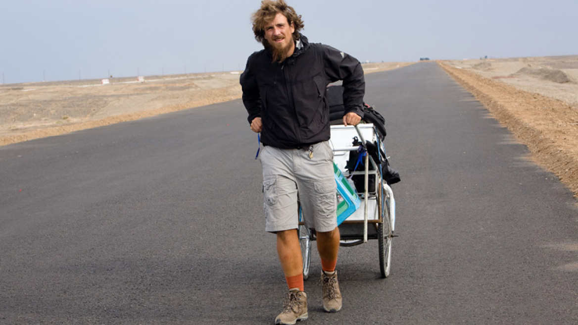 Βίντεο: Πώς γίνεσαι μετά από περπάτημα 3.000 μιλίων;