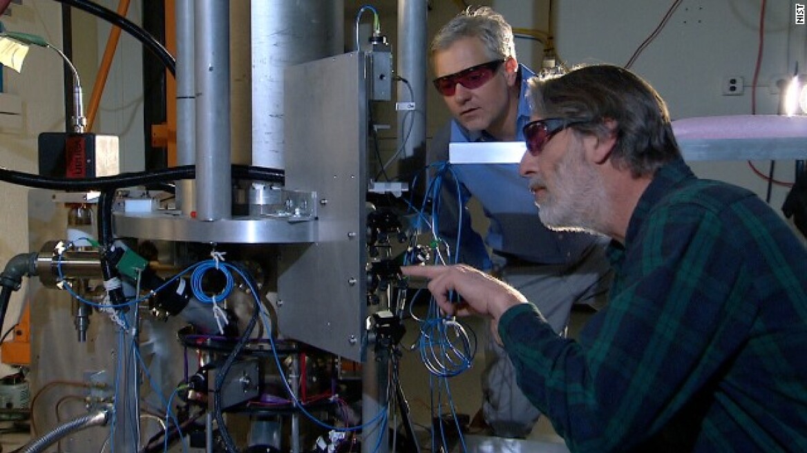 Αυτό είναι το ρολόι που «χάνει» ένα δευτερόλεπτο κάθε 300 εκατ. χρόνια