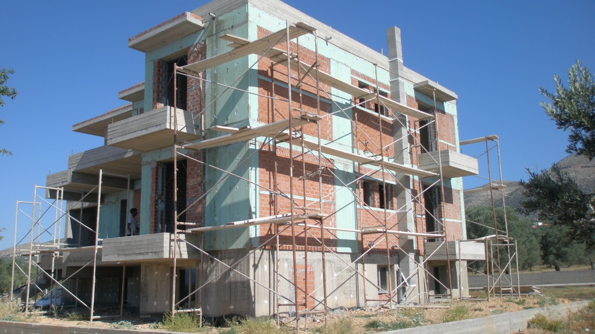 Ηράκλειο: «Έγδυσαν» 21 φορές μια ανεγειρόμενη οικοδομή!