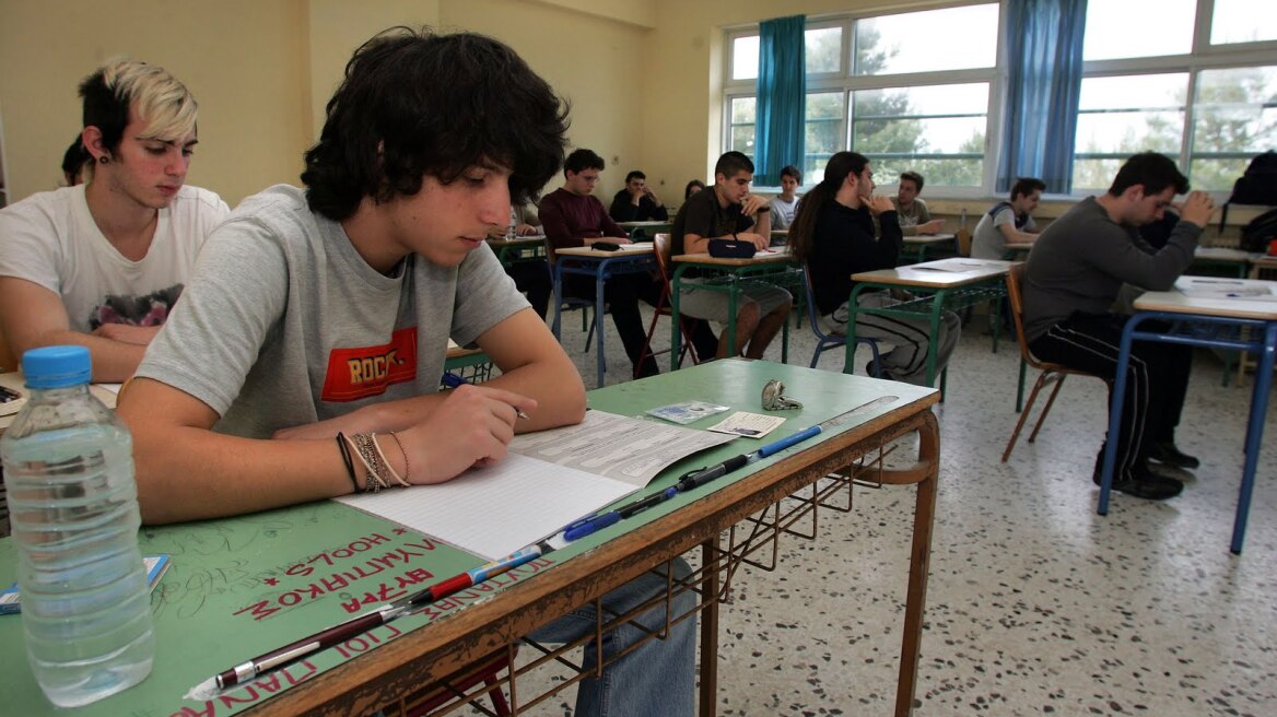 «Πρόβα τζενεράλε» των φροντιστηρίων για τις Πανελλαδικές