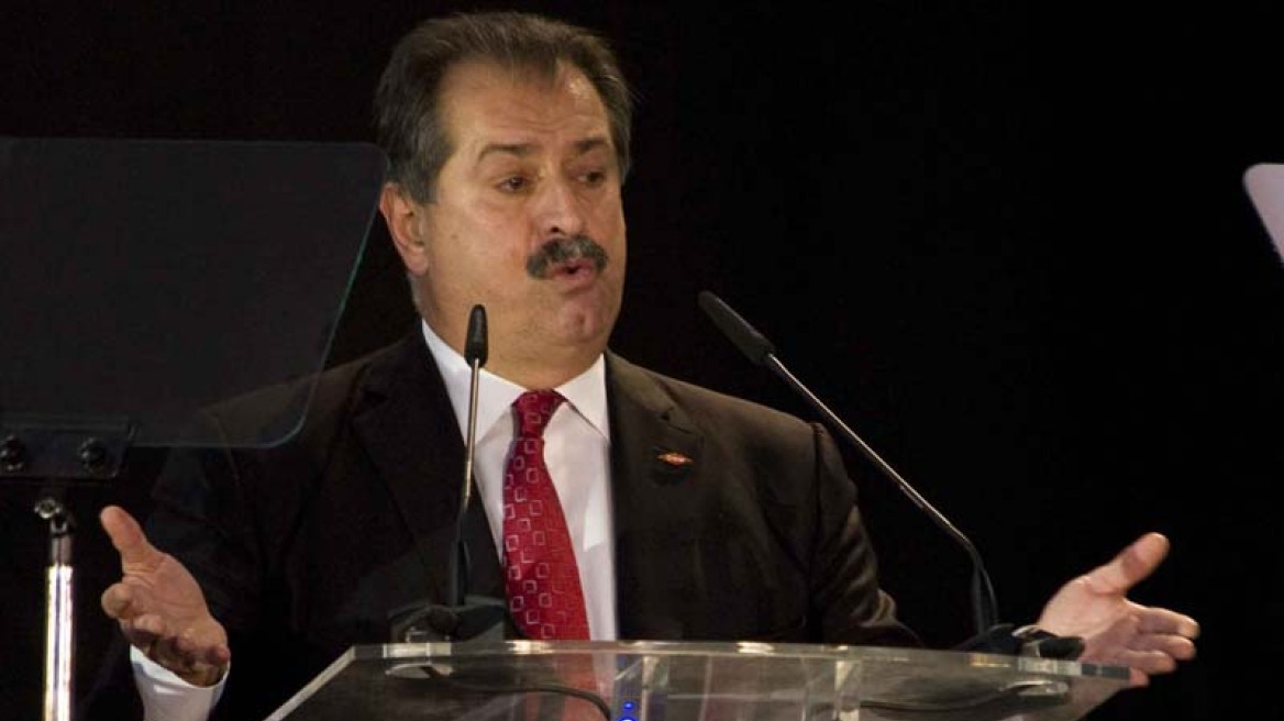 «Τώρα που η Ελλάδα παίρνει τα πάνω της να την στηρίξουν και οι απόδημοι»