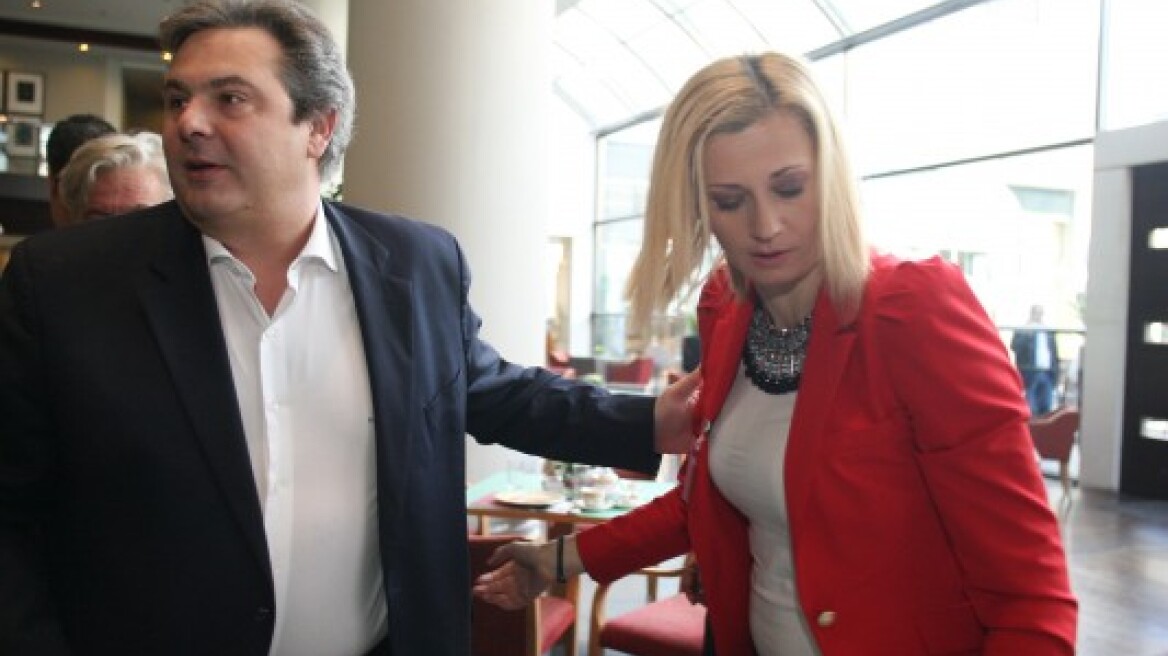 «Μετωπική» σύγκρουση Καμμένου με δημοσιογράφους