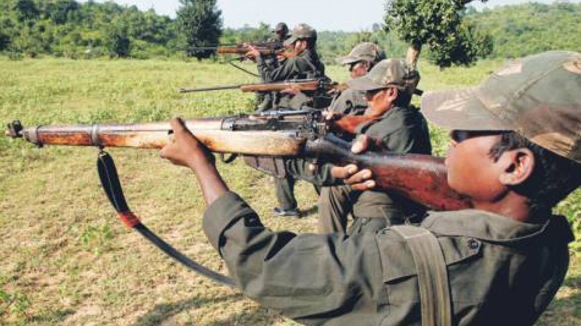 Ινδία: Δώδεκα νεκροί από επίθεση μαοϊστών ανταρτών