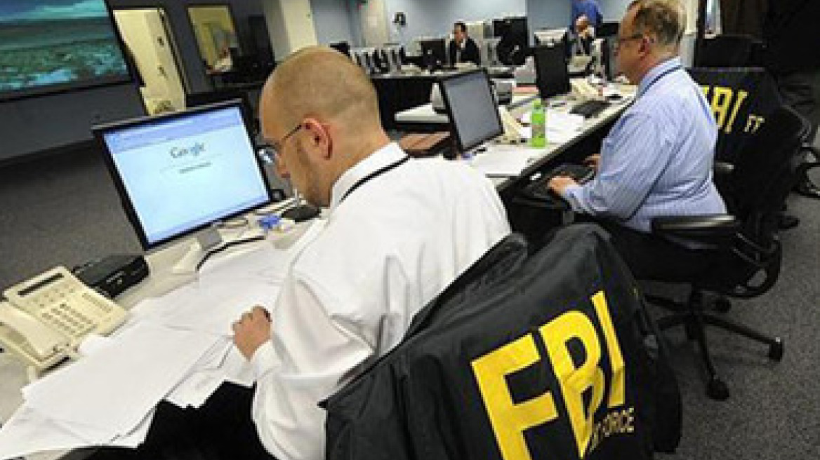 Ένας στους τρεις Αμερικανούς θα είναι «φακελωμένος» από το FBI έως το 2015