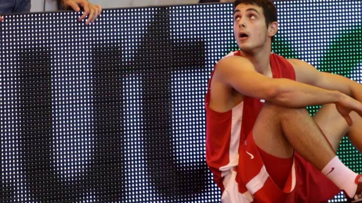 Παπαπέτρου: «Δεν χάθηκε ο πόλεμος για τον Ολυμπιακό»