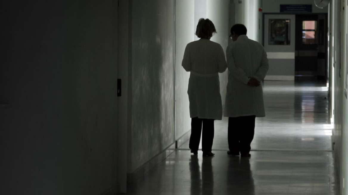 Έξι διοικητές κρατικών νοσοκομείων δεν έχουν πτυχίο πανεπιστημίου!