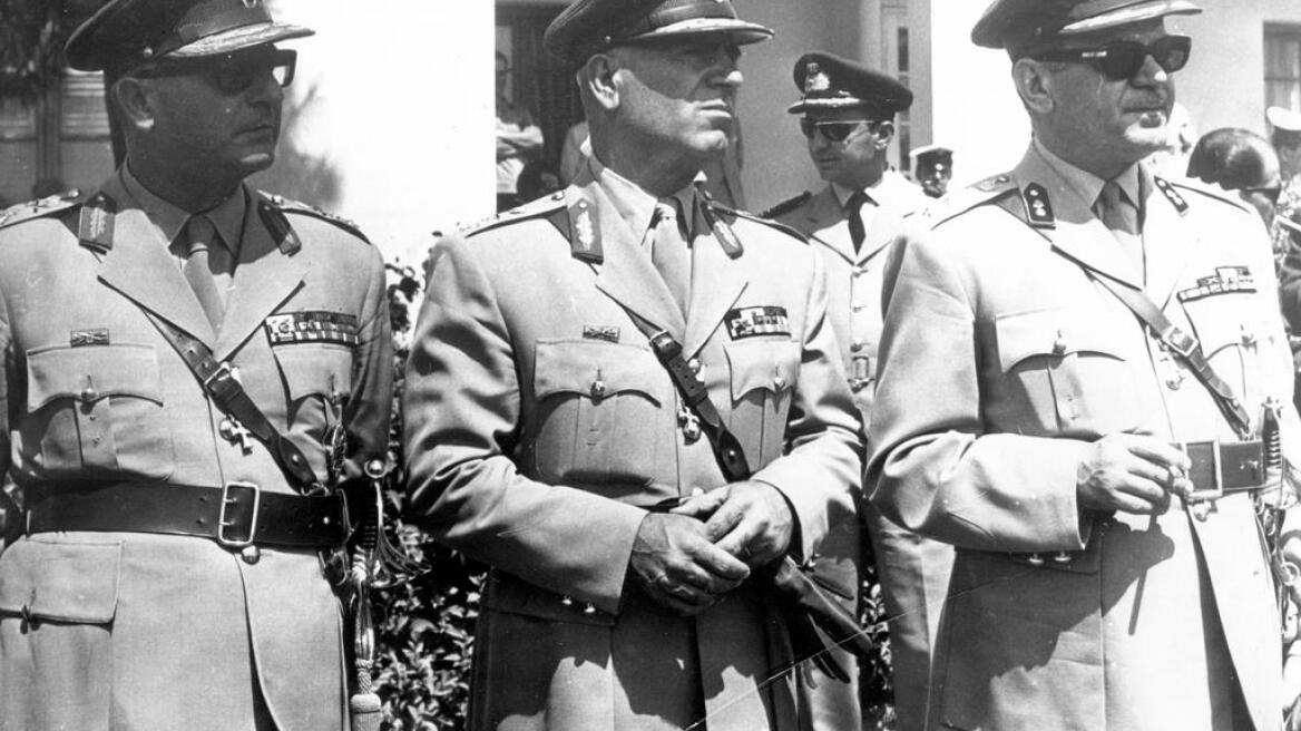 Παπούλιας: «H Δημοκρατία δεν χαρίστηκε στους Έλληνες»