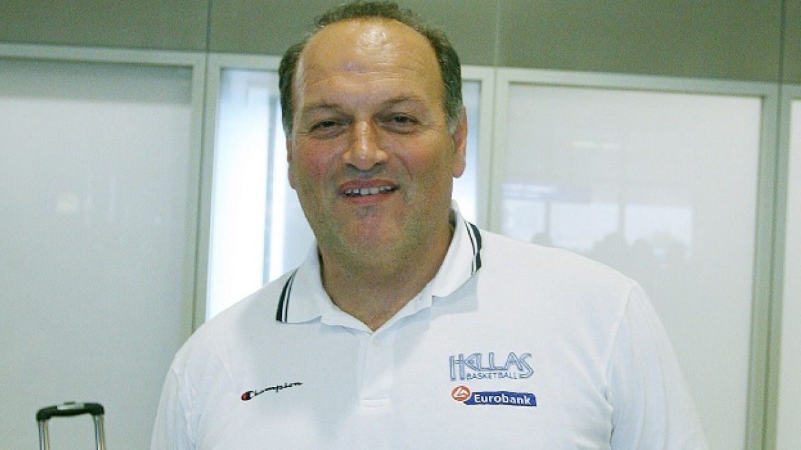 Μανουσέλης: «Ίδιες πιθανότητες για πρόκριση οι αιώνιοι»