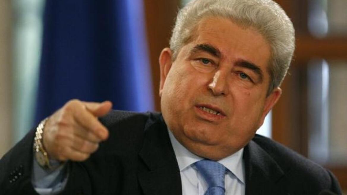 Christofias: I did not expect that my friend, Juncker, would blame me