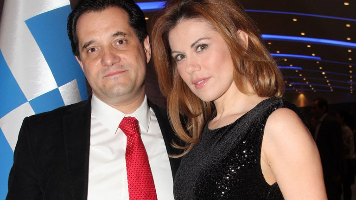«Αγάπη μου, το ΠΕΔΥ σκίζει»: Το sms της Ευγενίας στον Άδωνι