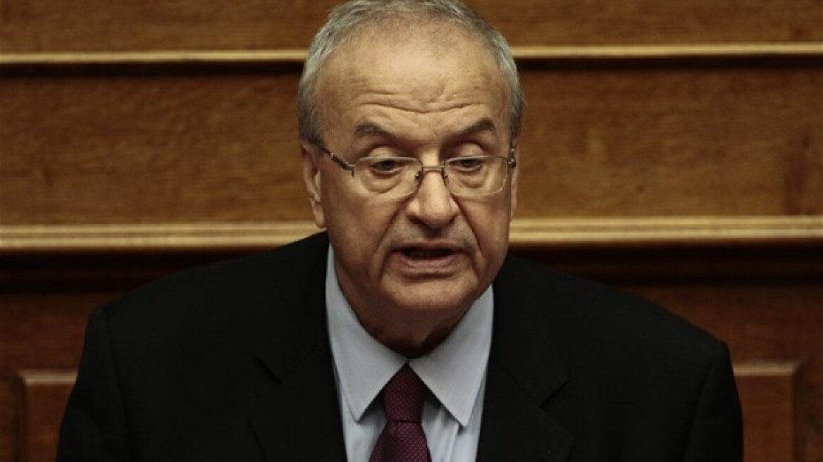 Γρηγοράκος: Να ξεκαθαρίσει ο Γιώργος Παπανδρέου αν στηρίζει το ΠΑΣΟΚ