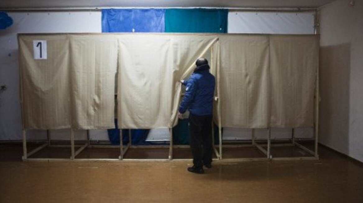 Ιράκ: Άνοιξαν οι κάλπες για τις βουλευτικές εκλογές