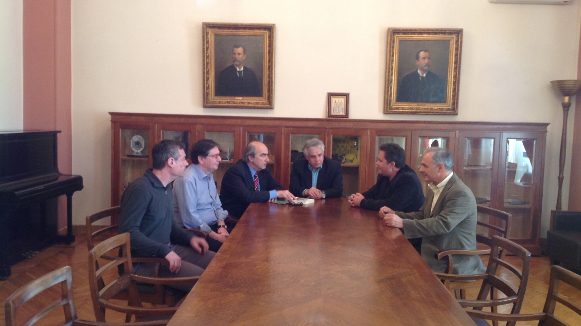 Καλλιθέα: Συνεργασία με την Σιβιτανίδειο υποσχέθηκε ο Σκανδαλάκης