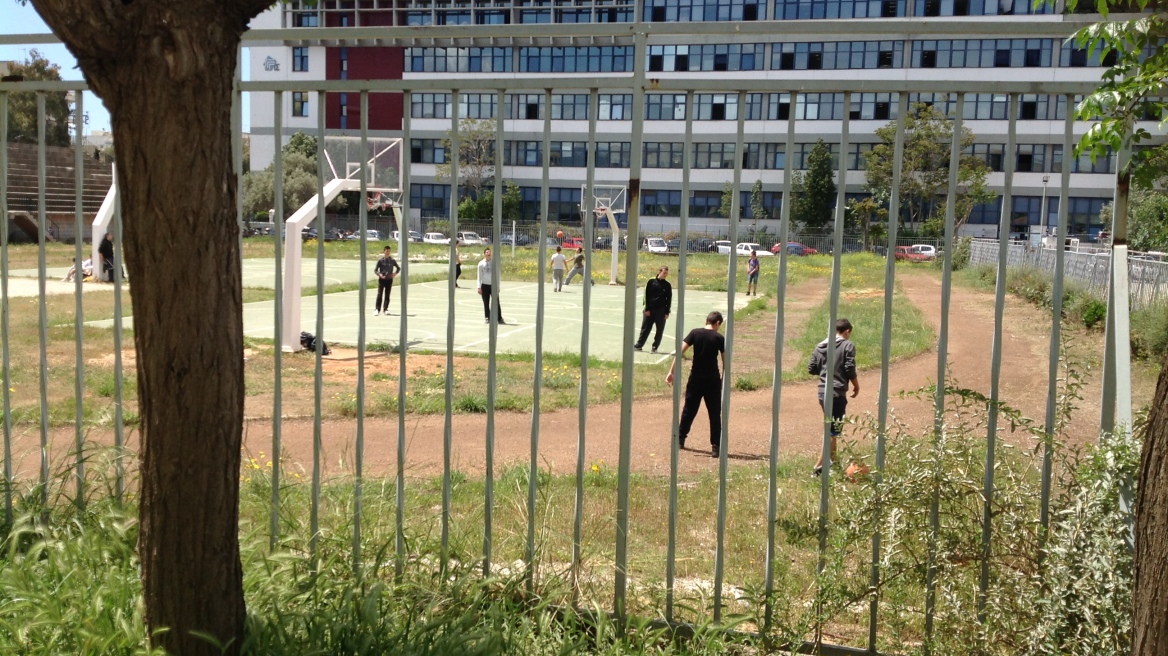 Καλλιθέα: Συνεργασία με την Σιβιτανίδειο υποσχέθηκε ο Σκανδαλάκης