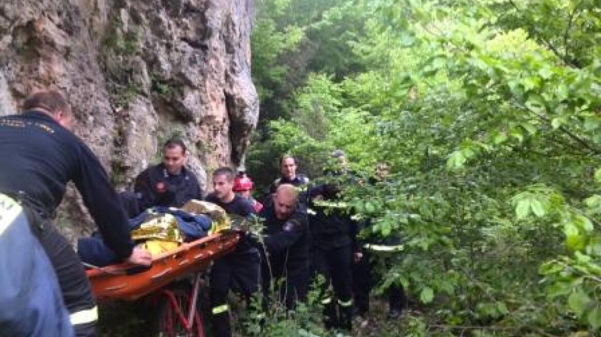 Δείτε φωτογραφίες από τη διάσωση τουρίστριας στα Γιάννενα