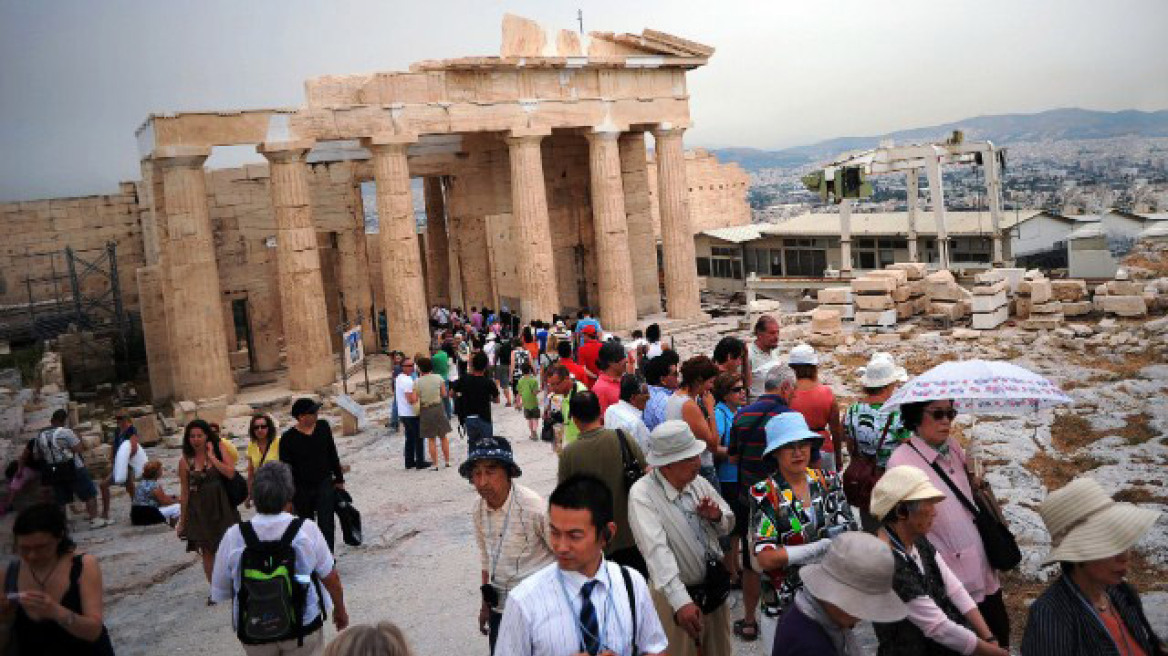 CNN: «Παγίδα» που... αιχμαλωτίζει τους τουρίστες η Ακρόπολη