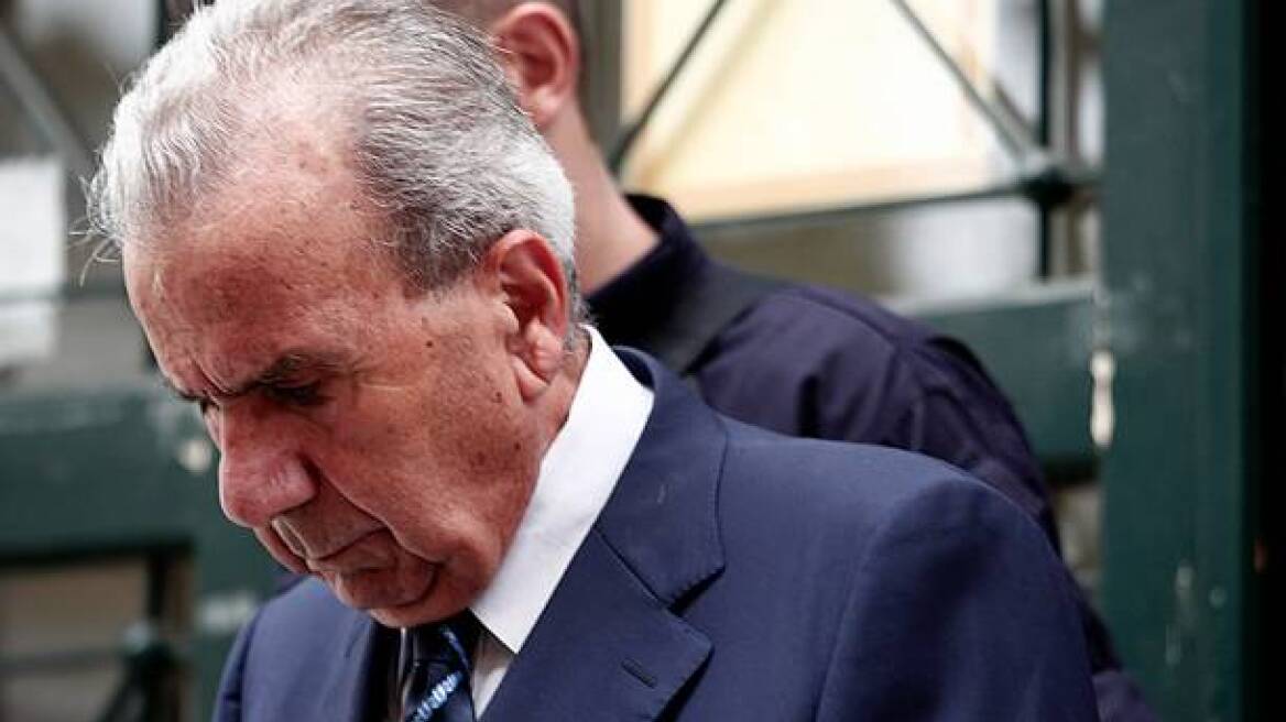 Στο εδώλιο σήμερα Μιχαηλίδης και υιός για τις μίζες επί Άκη