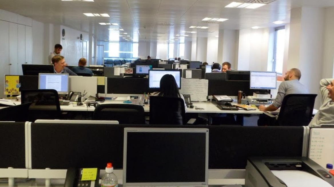 Το Δημόσιο ανοίγει τις πόρτες του σε 65.728 δημοσίους υπαλλήλους 