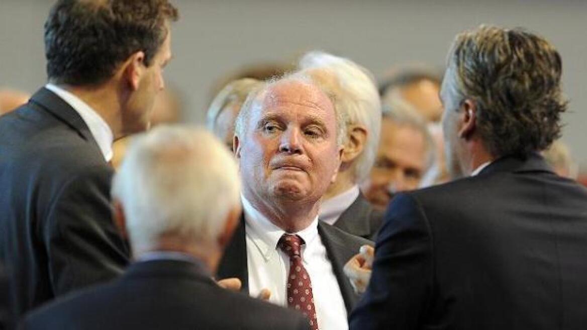 Χένες: «Όταν αποφυλακιστώ θα επιστρέψω»